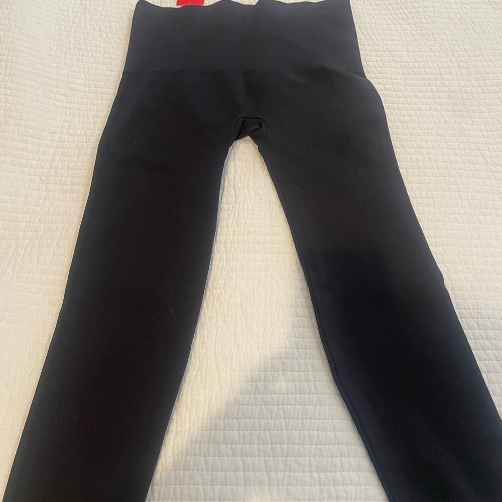 Spanx Cropped Legging Black- New- never used